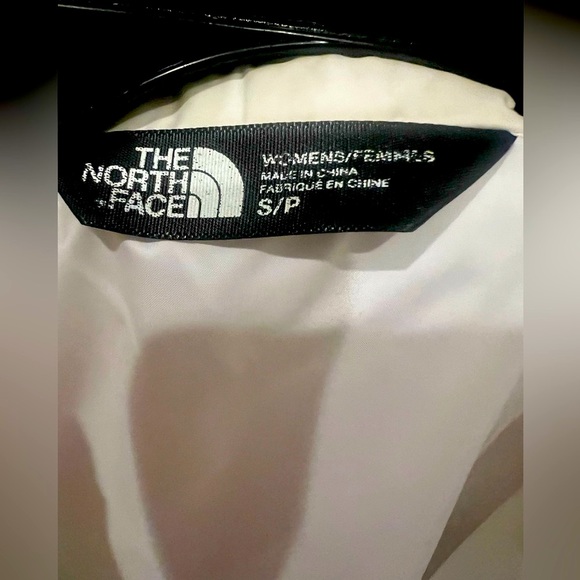 The North Face Thermoball Jacket. - Picture 4 of 4